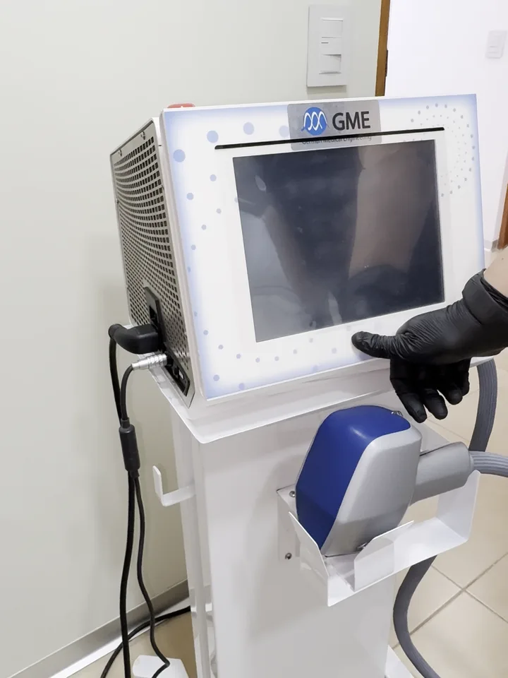 Laser Hair Removal · 808